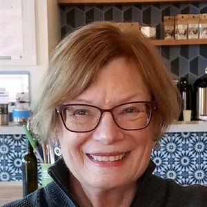 Meet your Posher, Marcia